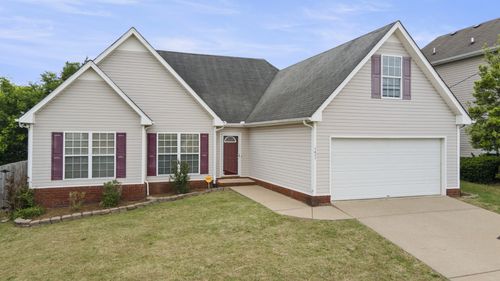 7421 Maggie Dr, Antioch, TN, 37013-3935 | Card Image