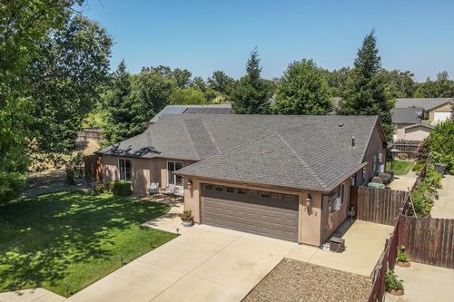 3502 Humbug Dr, Anderson, CA, 96007-3039 | Card Image