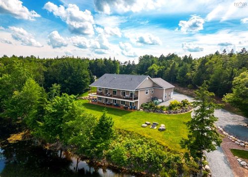 197 Somerset Rd, Italy Cross, NS, B4V0M1 | Card Image