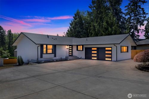 2039 S 232nd Pl, Des Moines, WA, 98198-7516 | Card Image