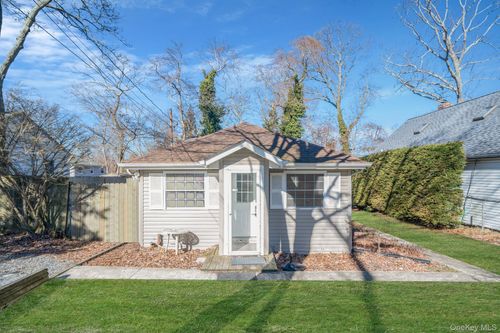 66 Palm Rd, Rocky Point, NY, 11778-9048 | Card Image