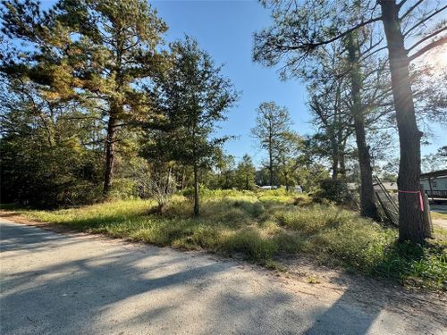 186 County Road 3251 W, Cleveland, TX, 77327-8318 | Card Image