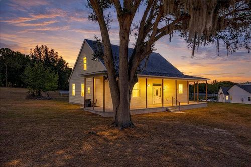 38327 Hamrich Dr, Dade City, FL, 33525-9633 | Card Image