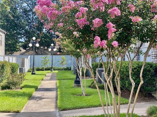 632-632 Wilcrest Dr, Houston, TX, 77042-1078 | Card Image