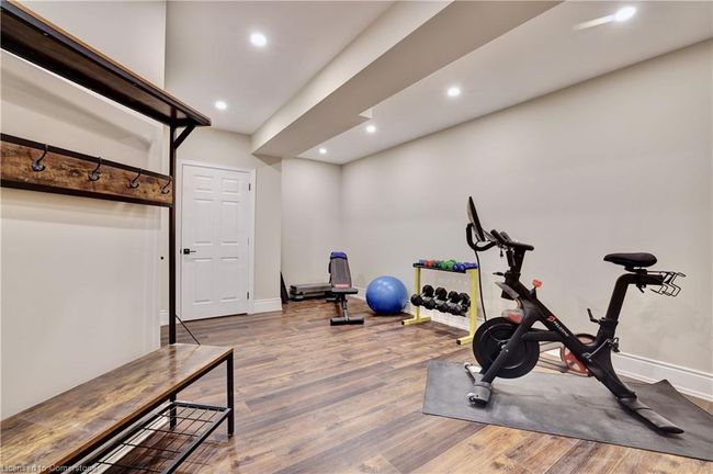 48 Palomino Dr, House other with 5 bedrooms, 5 bathrooms and 12 parking in Carlisle ON | Image 35