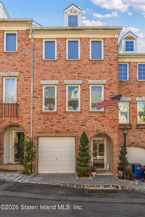 34 Lexington Lane, Staten Island, NY, 10308 | Card Image