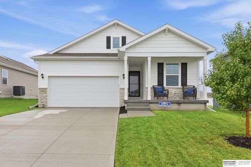 11615 Port Royal Dr, Papillion, NE, 68046-8095 | Card Image