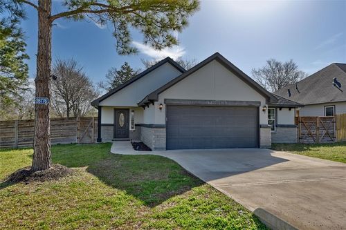 26776 Fawn Dr, Hempstead, TX, 77445-9374 | Card Image