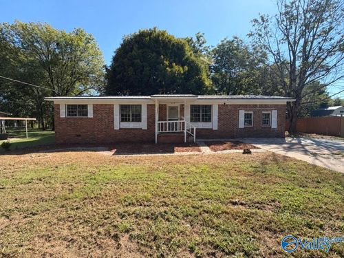 153 3rd St, Gurley, AL, 35748-9194 | Card Image