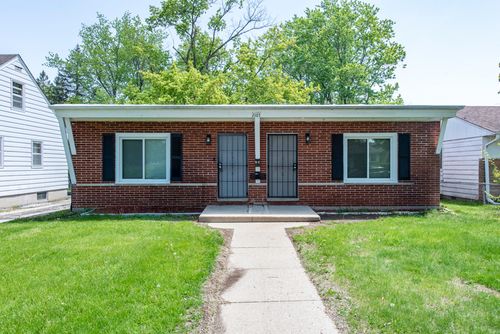 2107 Elim Ave, Zion, IL, 60099-2337 | Card Image