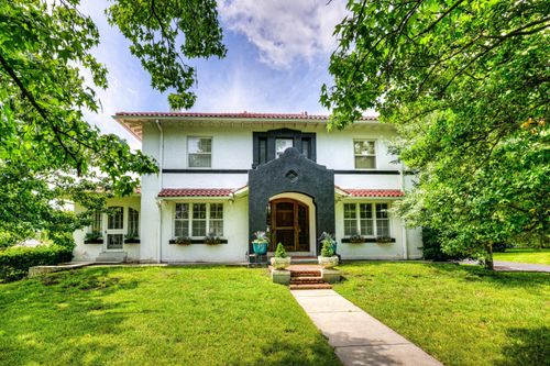 2736 E 15th Street, Joplin, MO, 64804 | Card Image