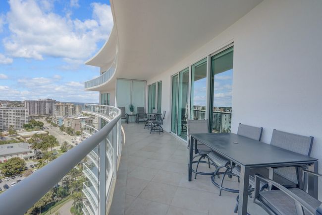 APT-1708 - 1 N Ocean Blvd, Condo with 2 bedrooms, 2 bathrooms and null parking in Pompano Beach FL | Image 20