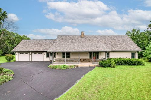 902 S Cedar Grove Blvd, Columbia, MO, 65201-9058 | Card Image
