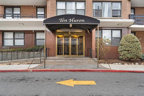 apt-6e-10 Huron Ave, Jersey City, NJ, 07306-3661 | Card Image