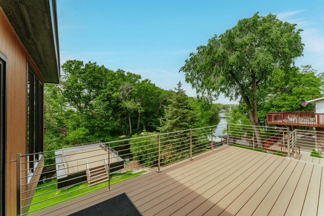 N53W34235 Road Q, House other with 4 bedrooms, 3 bathrooms and null parking in Okauchee WI | Image 51