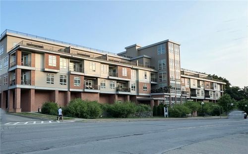ph4-30 Beekman St, Beacon, NY, 12508-2524 | Card Image