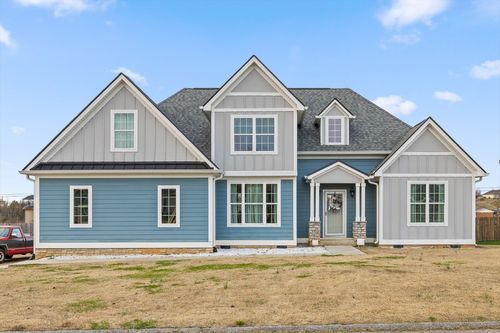 8112 Holly Crest Dr, Chattanooga, TN, 37421-1942 | Card Image