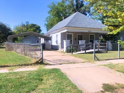 1933 S Palisade Ave, Wichita, KS, 67213-5046 | Card Image