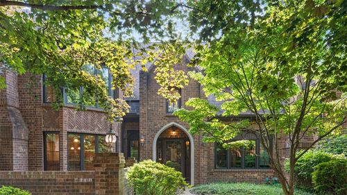 105 Bristol Sq, Pittsburgh, PA, 15238-1649 | Card Image
