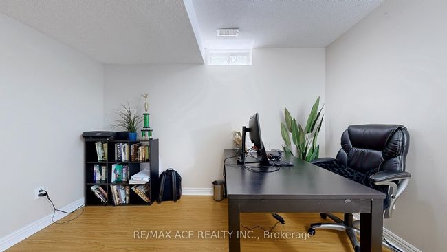 24 Pamgrey Rd, House other with 5 bedrooms, 4 bathrooms and 2 parking in Markham ON | Image 44