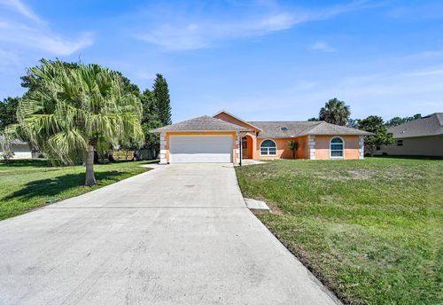650 Helicon Ter, Sebastian, FL, 32958-5954 | Card Image