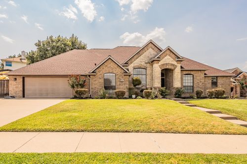 4501 Rockcliff Dr, Mesquite, TX, 75150-8223 | Card Image