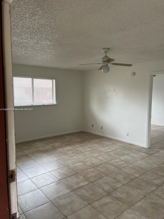 APT-5 - 4311 Nw 19 Th St, Condo with 1 bedrooms, 1 bathrooms and null parking in Lauderhill FL | Image 4