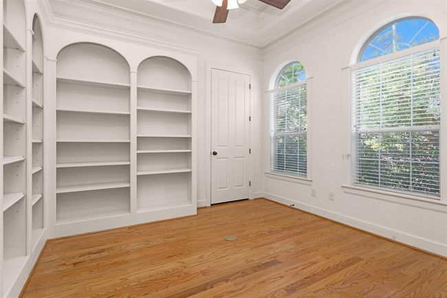 12689 Longmire Way, House other with 4 bedrooms, 4 bathrooms and 2 parking in Conroe TX | Image 6