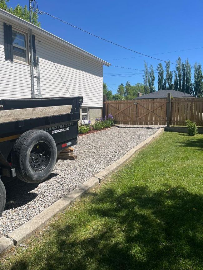 5223 3 St W, House other with 6 bedrooms, 2 bathrooms and 2 parking in Claresholm AB | Image 39