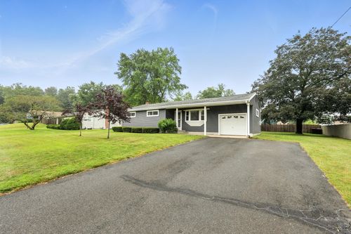 24 Westerly Dr, Enfield, CT, 06082-4031 | Card Image