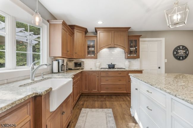 45 Tuxford Ter, House other with 4 bedrooms, 2 bathrooms and null parking in Basking Ridge NJ | Image 5