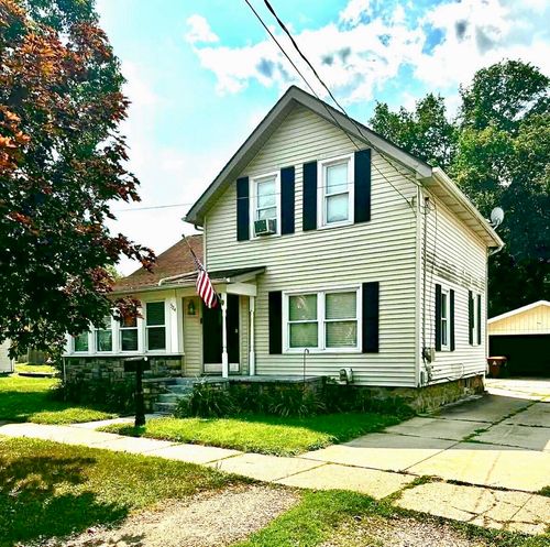324 S Hamilton St, Marshall, MI, 49068-1818 | Card Image