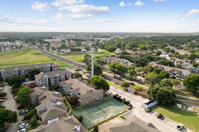 Aerial perspective of suburban area | Image 18