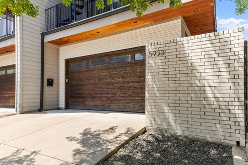 5933 Oram St, Dallas, TX, 75206-7231 | Card Image