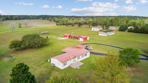 200 Craig St, Eutawville, SC, 29048-9582 | Card Image