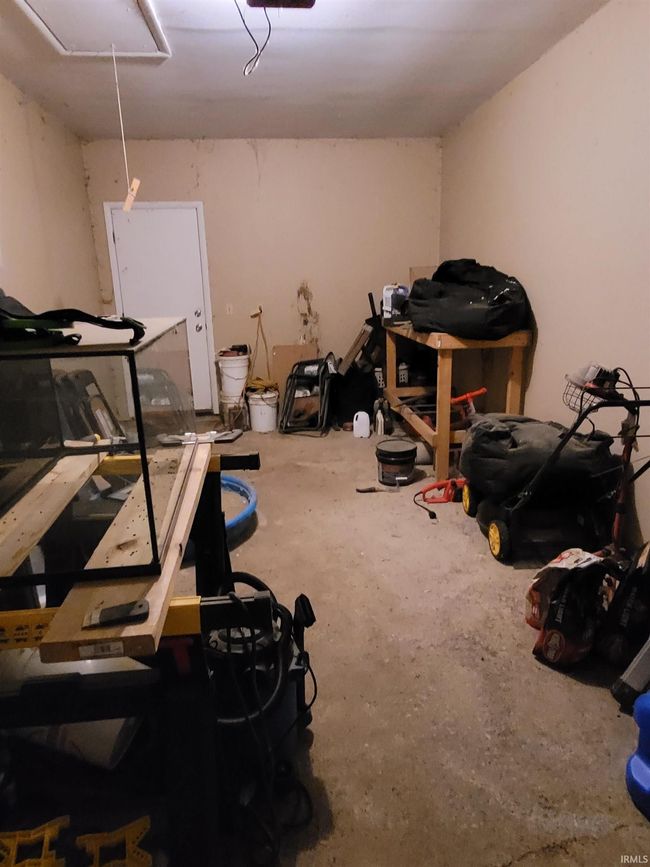 1301 S Dayton Rd, House other with 3 bedrooms, 1 bathrooms and null parking in Delphi IN | Image 17
