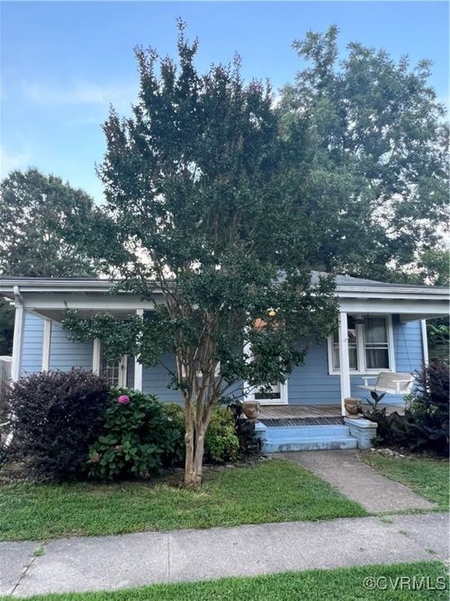 817 Lafayette Ave, Colonial Heights, VA, 23834-3326 | Card Image