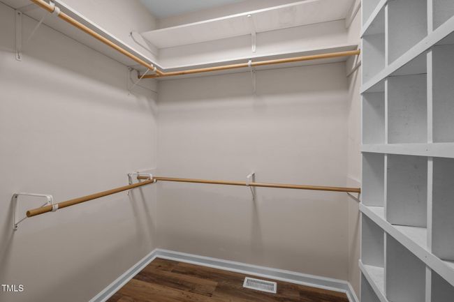 Master closet | Image 25