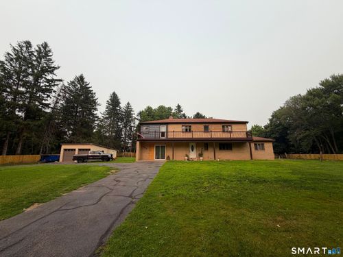 589 Racebrook Rd, Orange, CT, 06477-1912 | Card Image
