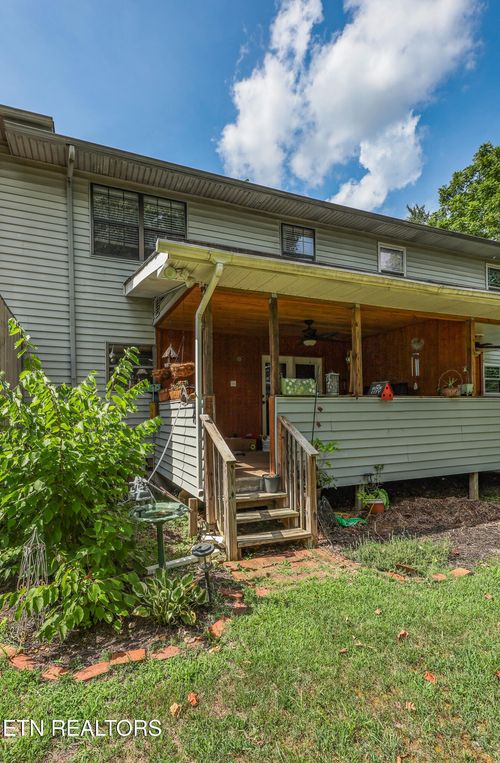 160 High Point Ln, Oak Ridge, TN, 37830-7970 | Card Image