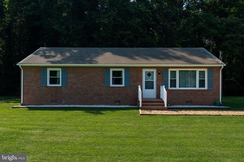 15362 Kings Hwy, Montross, VA, 22520-2746 | Card Image