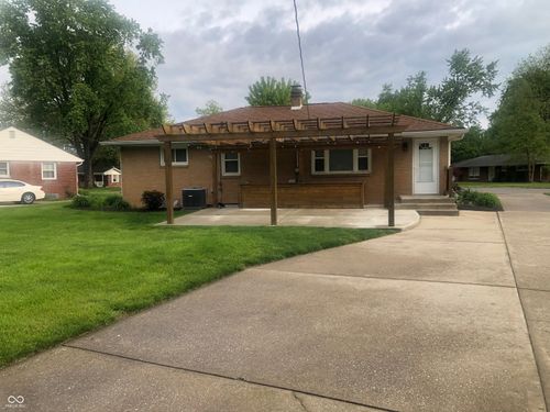 6005 Cadillac Dr, Speedway, IN, 46224-5367 | Card Image