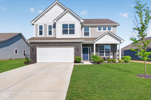1573 N Clearwater Dr, Greenfield, IN, 46140-4032 | Card Image