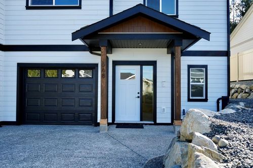668 Sanderson Rd, Ladysmith, BC, V9G0A7 | Card Image