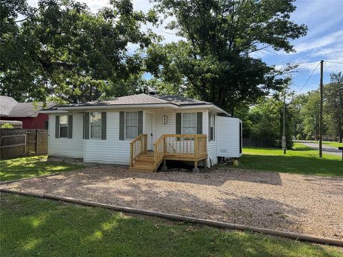 231 W Daugherty Ave, Shreveport, LA, 71107-1974 | Card Image