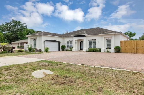 7906 Napoleon St, ORLANDO, FL, 32825-5249 | Card Image