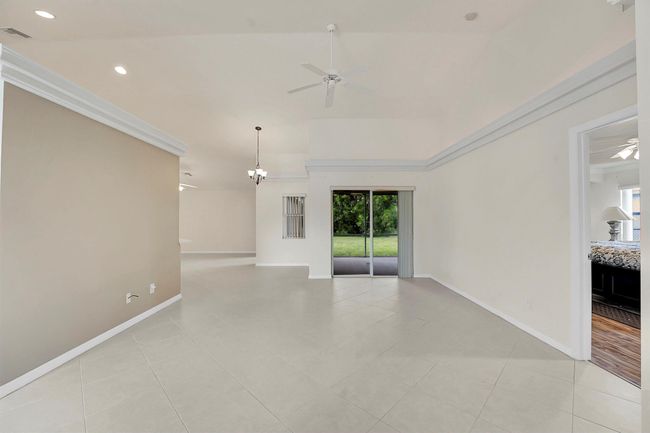 3601 Sw Europe Street, House other with 5 bedrooms, 3 bathrooms and null parking in Port St Lucie FL | Image 6