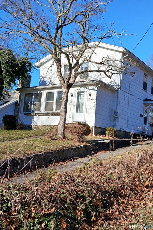 127 Maple St, Norwich, CT, 06360-5409 | Card Image