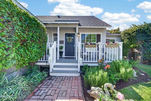 457 Valmore Ave, Ventura, CA, 93003-4751 | Card Image