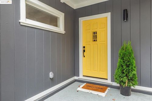 2 Hillcrest Ct, San Anselmo, CA, 94960-1505 | Card Image